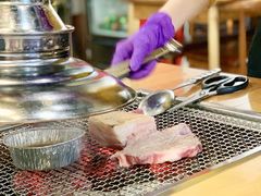 -肉甲韩国木炭烤肉(新壹街1店)