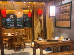 -晨皓祥人民公社铁锅炖菜(西华苑店)