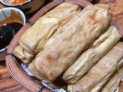 -老滇山寨•云南特色菜•地方菜•民族风情歌舞表演(金碧店)