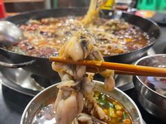 老铁锅秘制美蛙-鸿顺老铁锅美蛙鱼府(解放碑店)