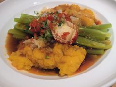 金耳拼时蔬-连鹭海鲜·海肠捞饭·海胆饭(星海店)
