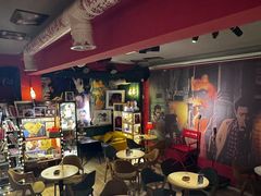 -为你钟情咖啡馆(春熙路太古里步行街店)