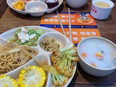 -素满香·全民食养自助(天一广场店)