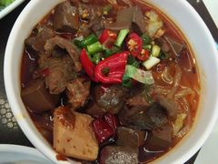 -同济大学本部学苑饮食广场