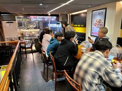 -BHC炸鸡(明洞总店)