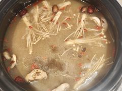-钢管厂五区小郡肝串串香火锅(梅川路店)