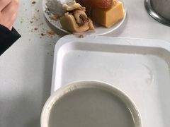 豆汁儿-老磁器口豆汁店(天坛店)