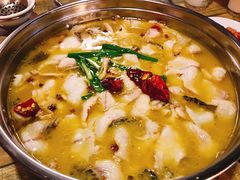 -新记印象酸菜鱼馆(天阳亲子广场店)