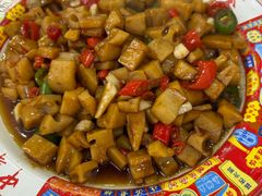 -江城燕子大排档(江汉路步行街店)