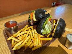 -HELLO 27 意面·沙拉·帕尼尼