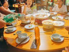 -卢大鲜鱼头捞饭(美利广场店)