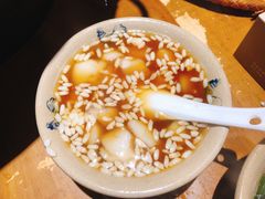 -白乐天毛肚火锅馆(解放碑店)