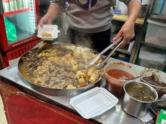 -峰景台亚姨牛杂