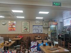 -天瑞福云南过桥米线(十里河店)