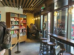 大堂-星巴克(西藏路店)