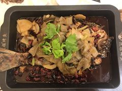 -沈姐万州烤鱼(沙坪坝七中店)