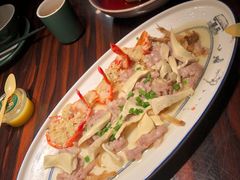 -粤·向群饭店(麓景路店)