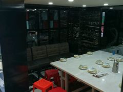 -嘎吧锅私家菜馆(新村十区店)