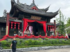 -鲁镇