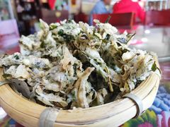 炸花椒芽-何适山庄 ·可团建(水长城P2停车场店)