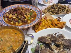 -巴特餐饮6加1音乐餐吧·新疆菜