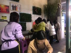 -钢管厂五区小郡肝串串香(奥克斯广场锦城万达店)
