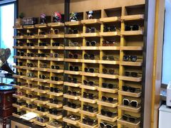 -肆兮眼镜·蔡司·徕卡战略合作店(大坪店)