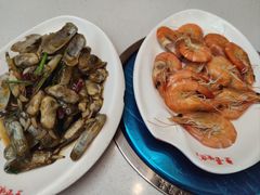 -老东镇啤酒屋海鲜加工·蒸汽海鲜·海鲜烧烤(台东店)