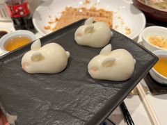 椰汁玉兔糕-侨美食家·41年地道粤菜(珠江新城店)