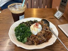 -CowCow其其·牛杂咖啡公司(六运店)