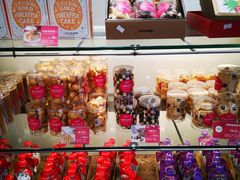 零售区-味多美(上南路店)