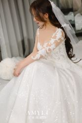 -艾米丽婚纱礼服