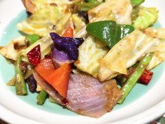 -西语炭烧牛排·西厨(石龙店)