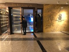 -OZONE 顶楼酒吧(香港丽思卡尔顿酒店)