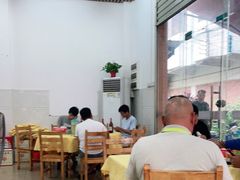 大堂-南沙辉记烧鸡·荔枝木炭火吊烧(旧镇店)