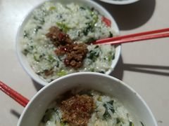 -星巴克臻选(上海虹桥新天地三店)