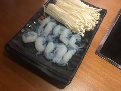 -呷哺呷哺(星光天地店)