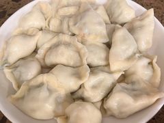 -周家大连水饺(美专校街店)