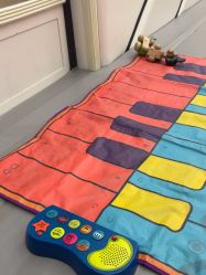 -奈尔宝·儿童乐园·亲子餐厅(华采天地店)