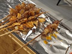 -烤满分·东北烧烤(首经贸店)