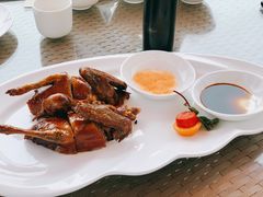 脆皮炸乳鸽-鹭江宾馆·观海餐厅