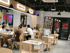 -樂麗餐室 · 本地茶餐廳(扬名广场店)