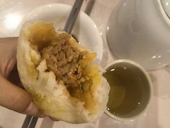 蟹黄蟹肉包-留芳·文旅古月楼(老街店)