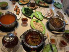 -一叶一世界·素食餐厅(锦华万达店)