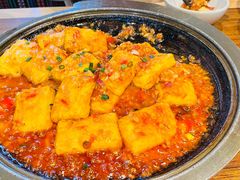 -云海肴·汽锅鸡·云南菜(天山百盛优客店)