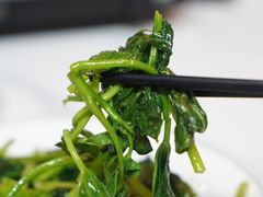 清炒红薯叶-牛八宝桂林米粉(八里庄店)