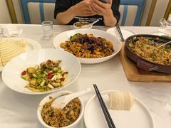 -品海楼·大连海胆锅贴馆(东港店)