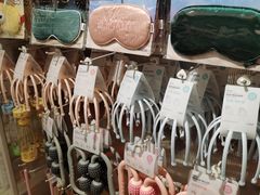 -名创优品(光耀东方购物中心店)