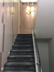 -医颜医疗美容门诊部