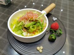 西柚香芹-皇玺·云汀花园餐厅(振华商厦店)